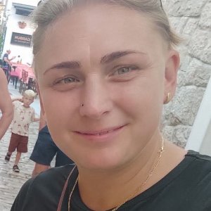 Dobos-Richter Bernadett